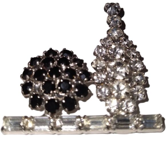 Vintage B. David Brooch/ Pin Bowling Ball with Bowling Pin Rhinestone Pin/Brooch - Picture 1 of 7